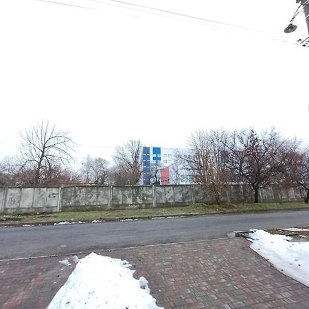Дом С Удобствами, Возле 3 Городской Больницы Čerkasy Exteriér fotografie
